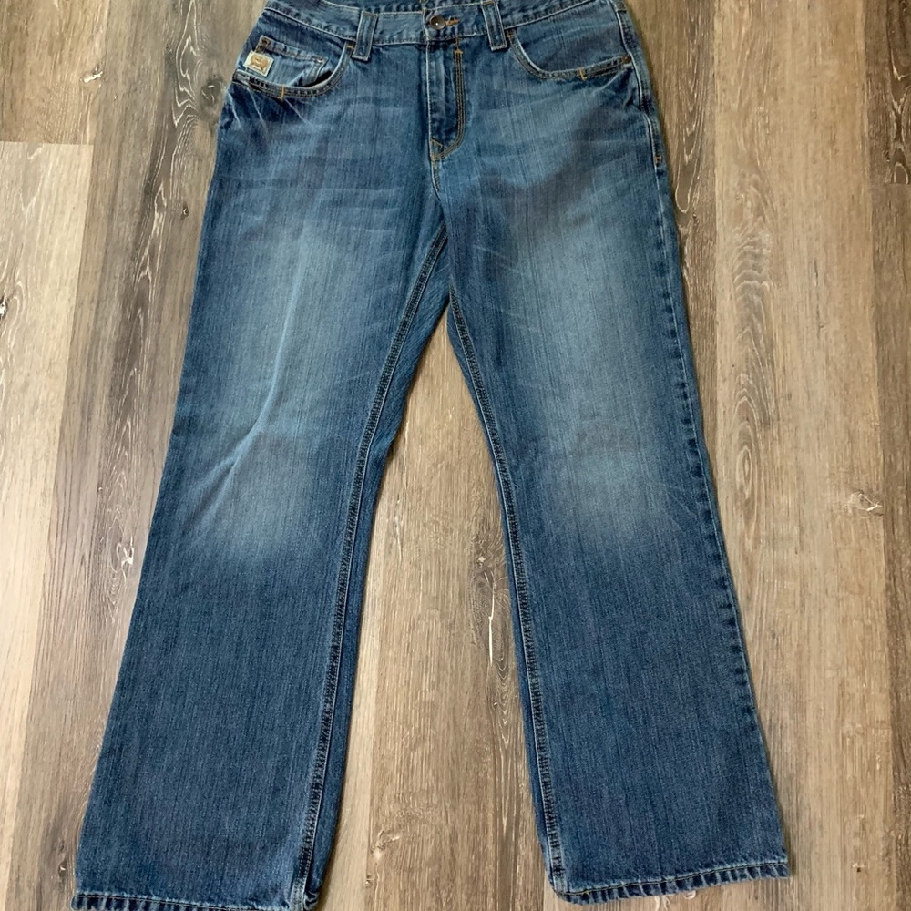 Cinch jeans size 33x32.